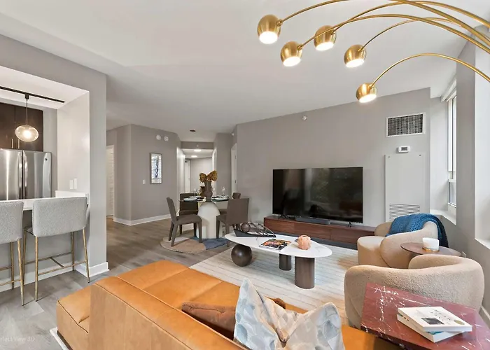 The Bernadin- Designer 3br Center With Balcony * Chicago