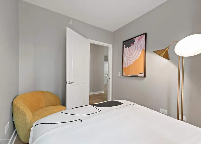 The Bernadin- Designer 3br Center With Balcony Apartment